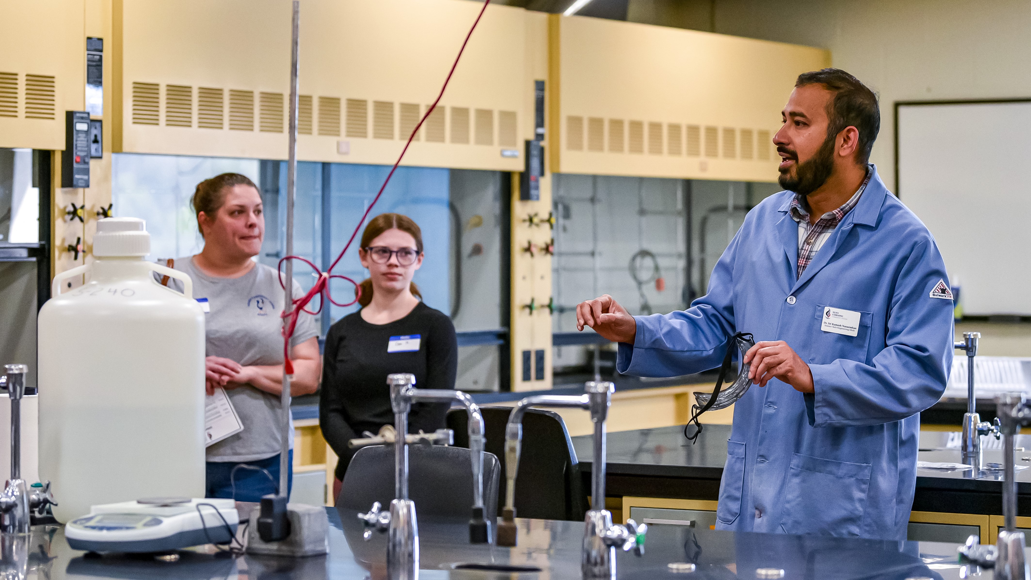 Dr. Narasimhan giving a presentation during SUNY Corning Community College's Spring Open House