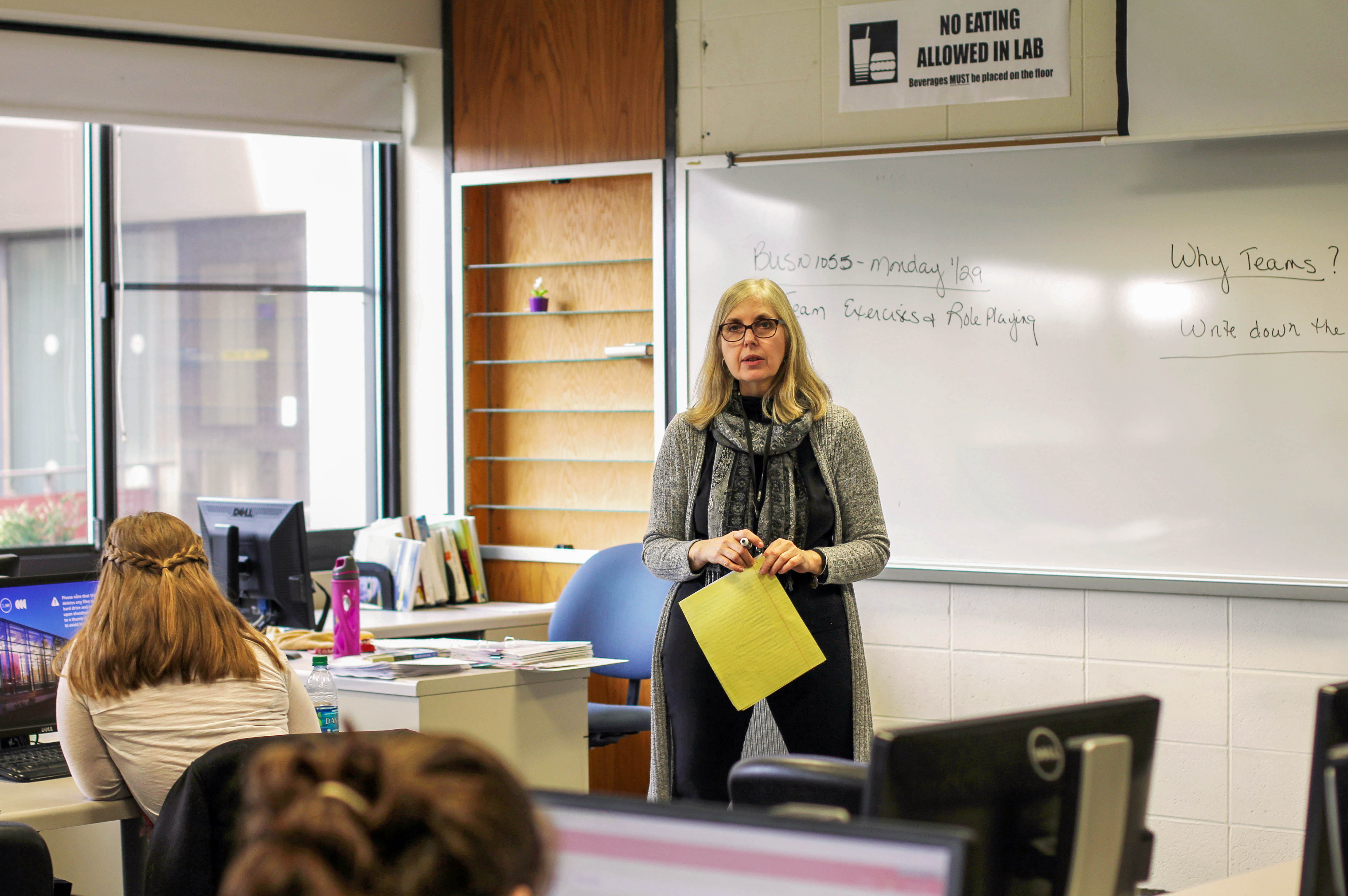 Professor Dunbar giving a business lecture to CCC students